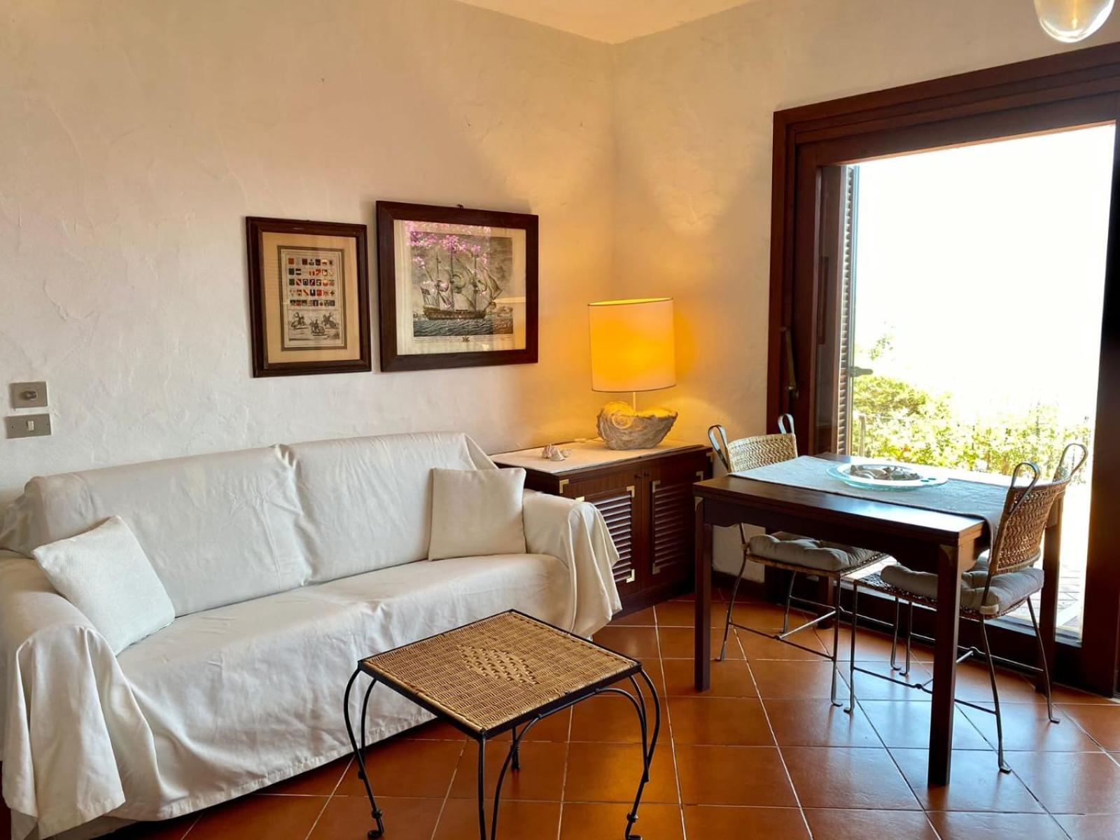 Villaggio Est A Capo Coda Cavallo San Teodoro Exterior foto